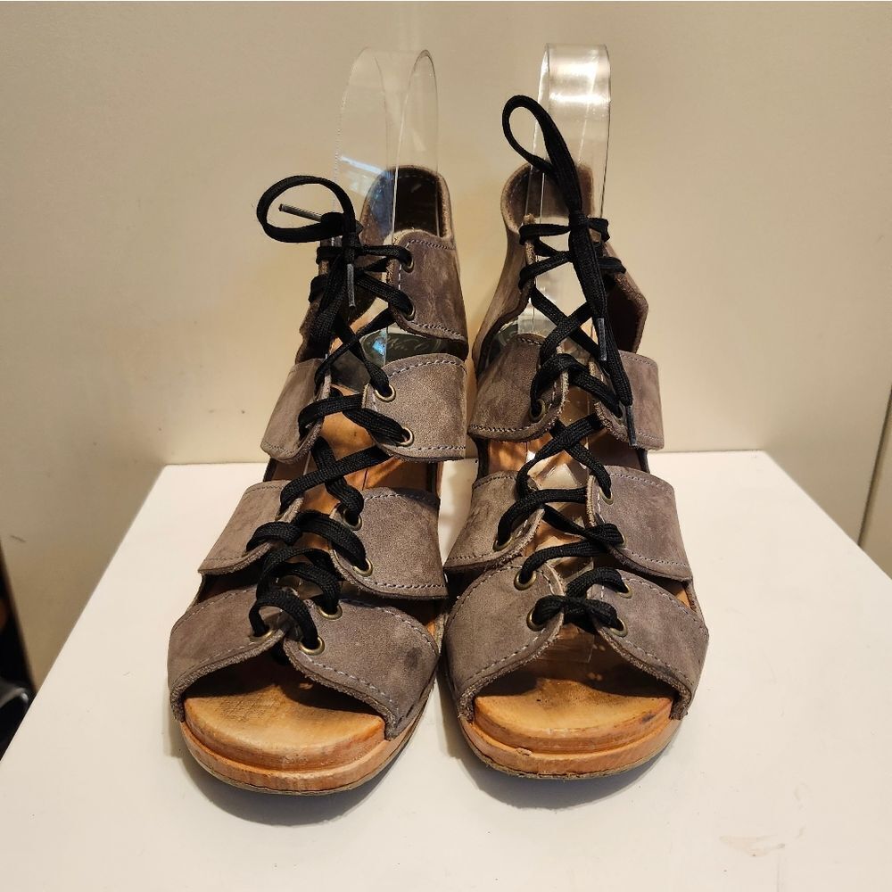 No. 6 Taupe Nubuck Leather Lace Up Corset Open Toe Wood Clogs Sz.6/36  Ret.$260 - Picture 5 of 13